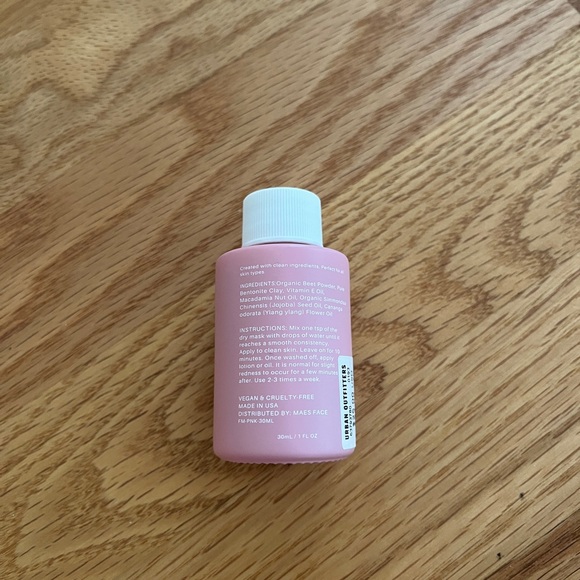 MAES beet face mask urban outfitters - Picture 2 of 3